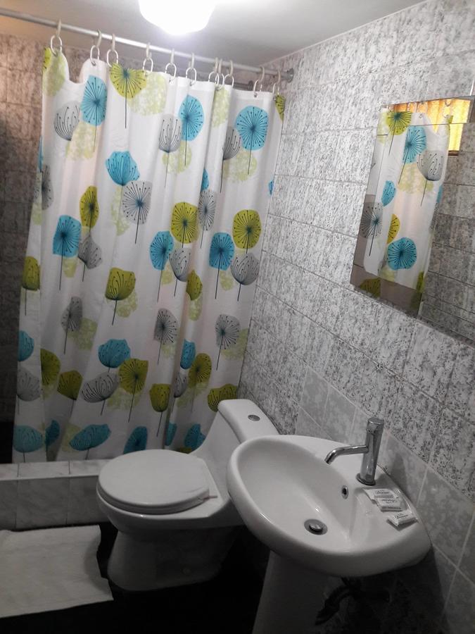ليما Hostal Victoria المظهر الخارجي الصورة
