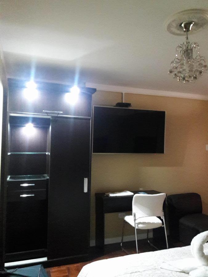 ليما Hostal Victoria المظهر الخارجي الصورة