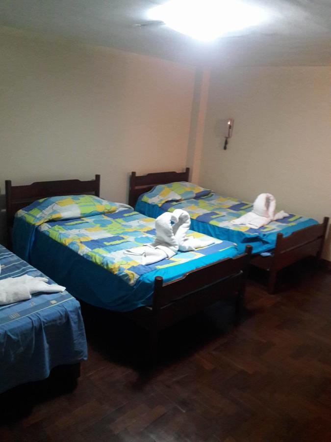 ليما Hostal Victoria المظهر الخارجي الصورة