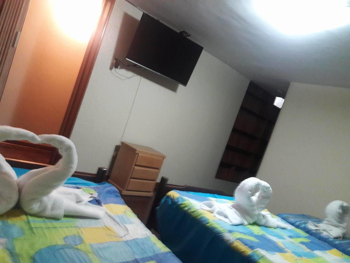 ليما Hostal Victoria المظهر الخارجي الصورة